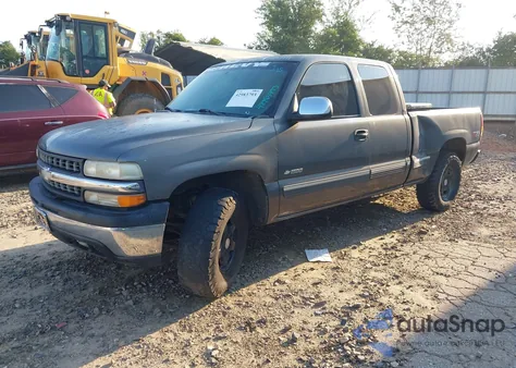2000 Chevrolet Silverado 1500 Ls from USA, damaged, VIN 1GCEK19T1YE403809